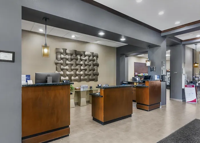 Best Western Plus Williston Hotel & Suites