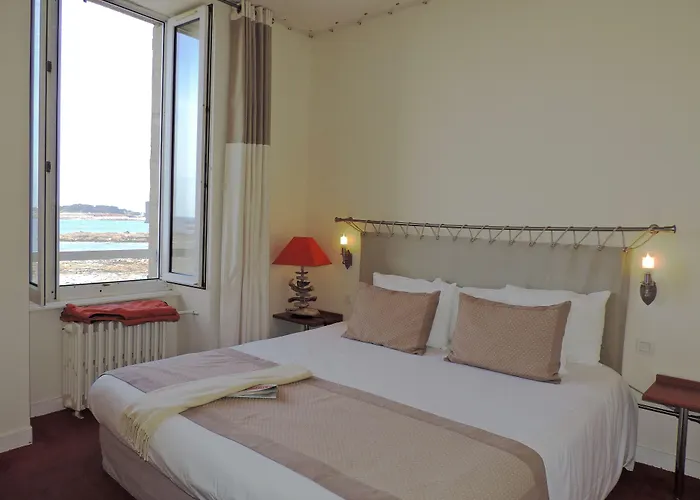 Hotel Aux Tamaris - Vue Mer
