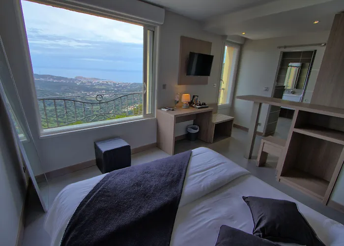 Hotel La Santa