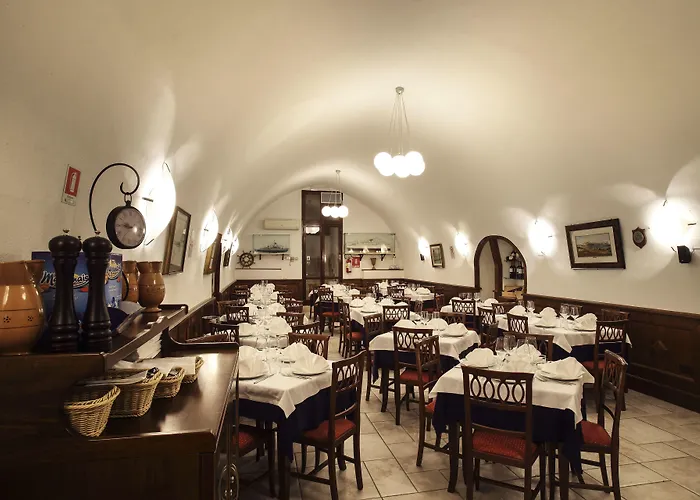 Al Pescatore Hotel & Restaurant