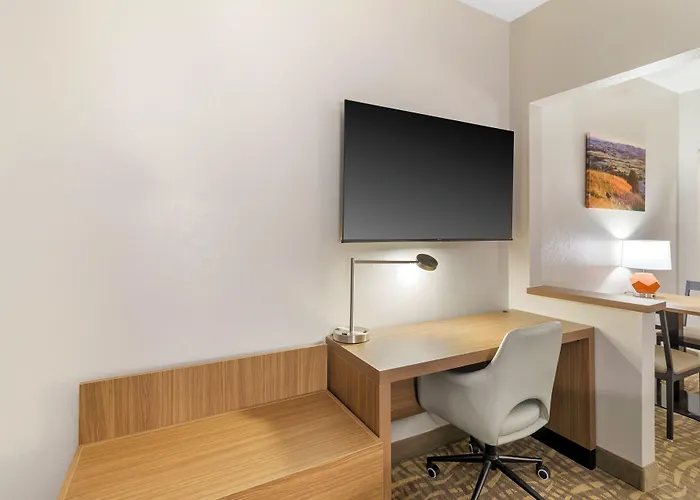 Everspring Suites