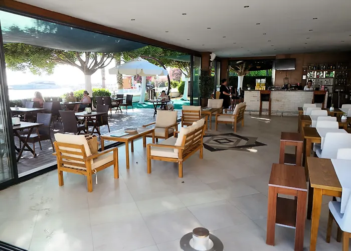 Hotel Turiya