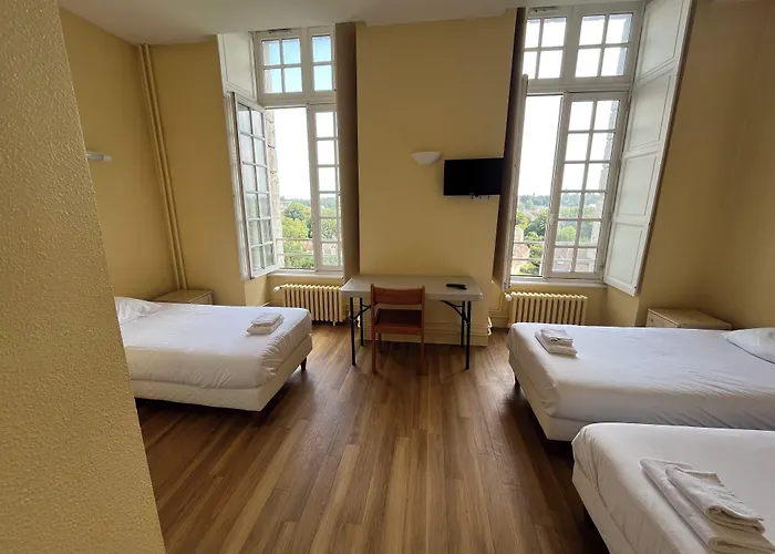Hotellerie Saint Yves