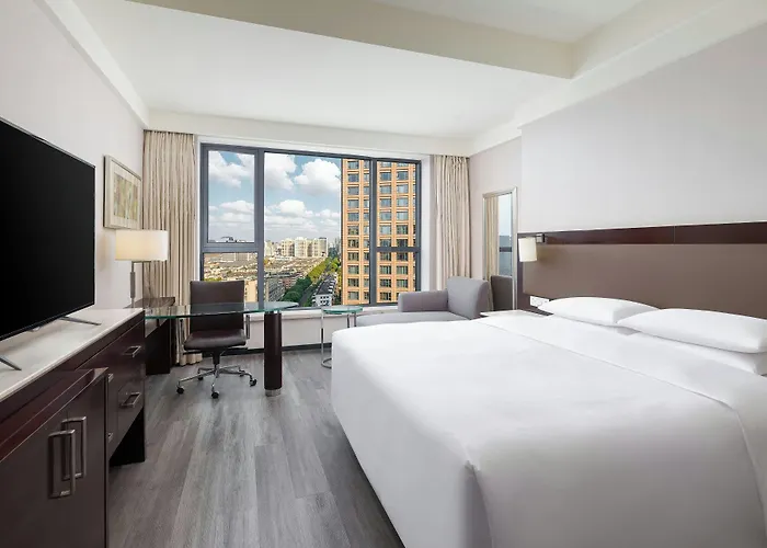 Courtyard By Marriott Hangzhou Wulin At West Lake
