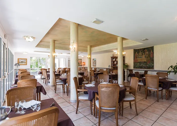 Logis Hotel Les Cimes