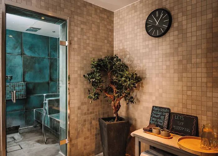 Voco Winchester Hotel & Spa By Ihg