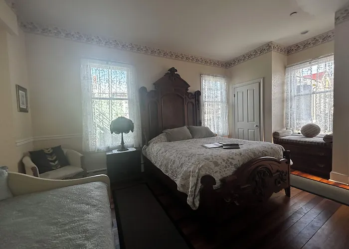 Beauclaires Bed & Breakfast