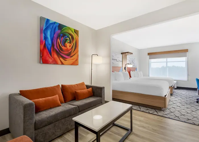 Best Western Plus Rose City Conference Inn