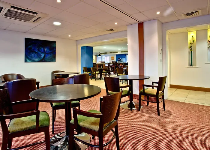 Holiday Inn Express Shrewsbury By Ihg