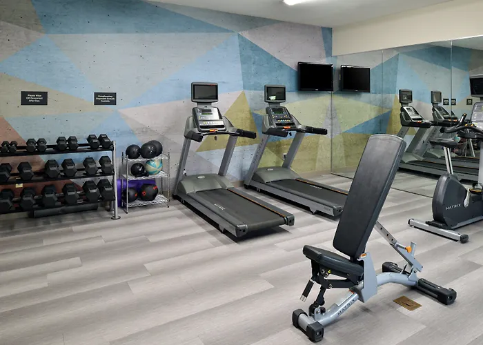 Candlewood Suites Kansas City Northeast By Ihg