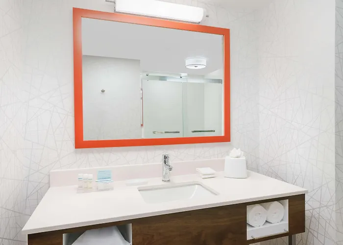 Hampton Inn & Suites Thousand Oaks