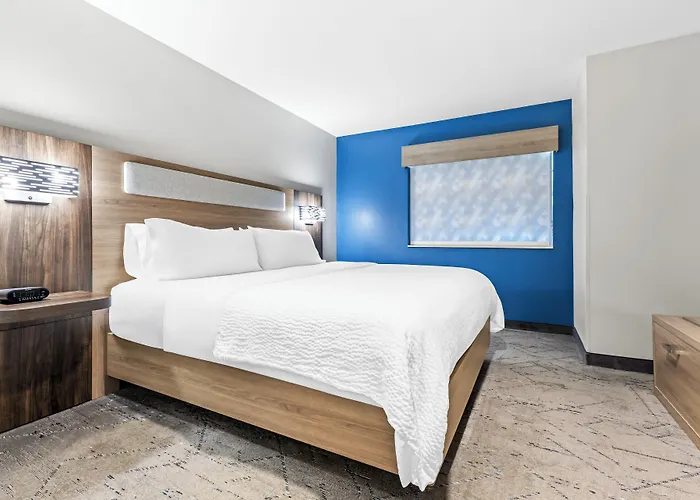 Holiday Inn Express Florence Northeast By Ihg