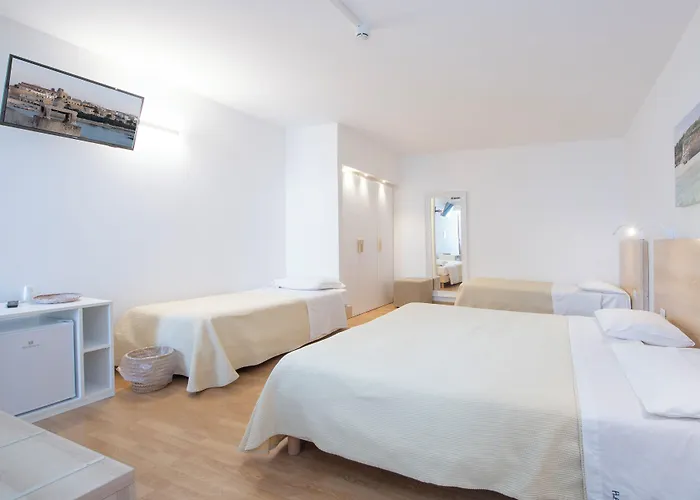 Hotel Albània