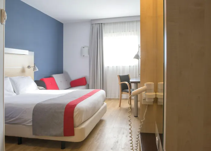 Holiday Inn Express Sant Cugat By Ihg