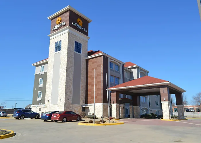 La Quinta Inn & Suites By Wyndham Little Rock - Bryant