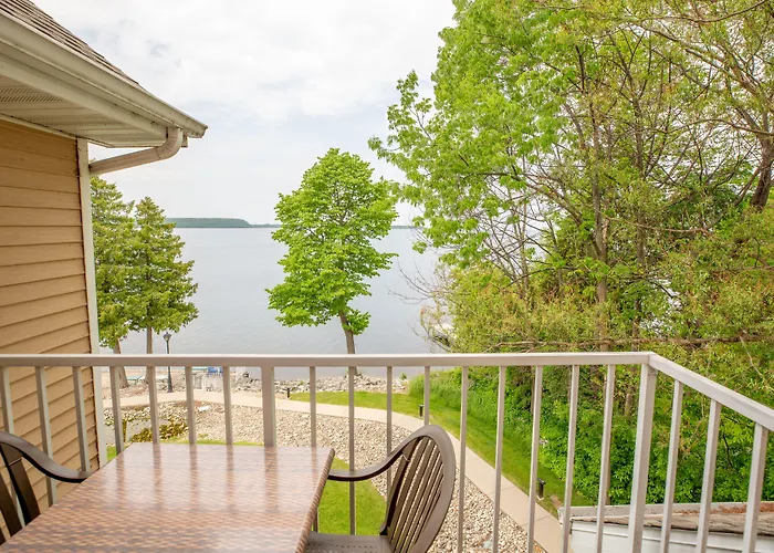 Westwood Shores Waterfront Resort
