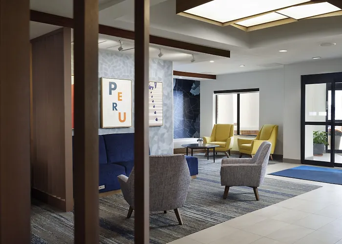 Holiday Inn Express Peru-Lasalle Area By Ihg