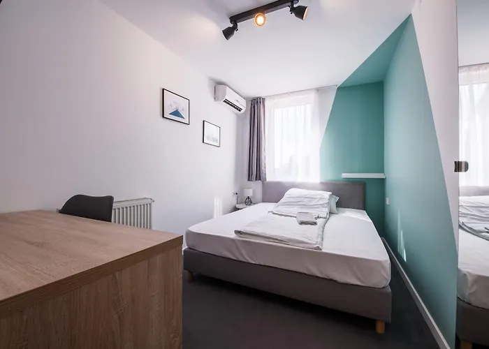 Chesscom Hotel