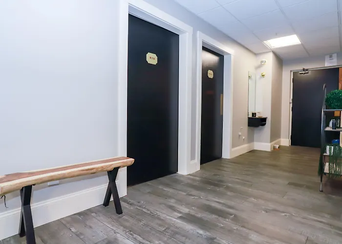 Gunstock Inn & Suites
