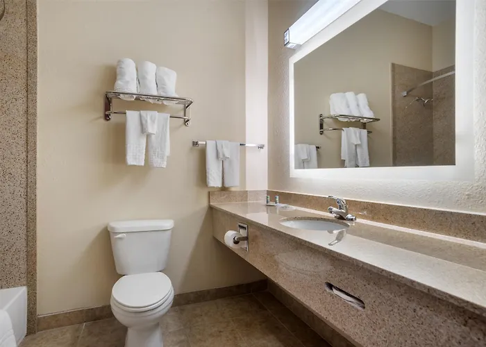 Best Western Opp Inn