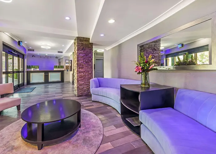Best Western Plus Avita Suites
