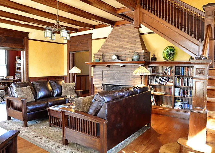 Iron Horse Inn