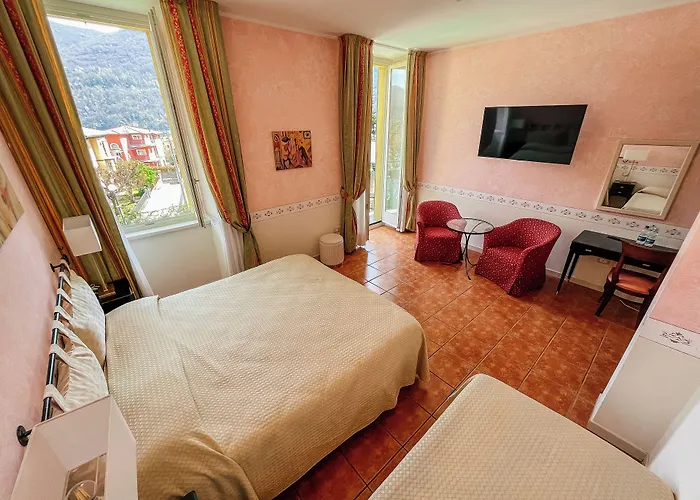 Caroline Hotel