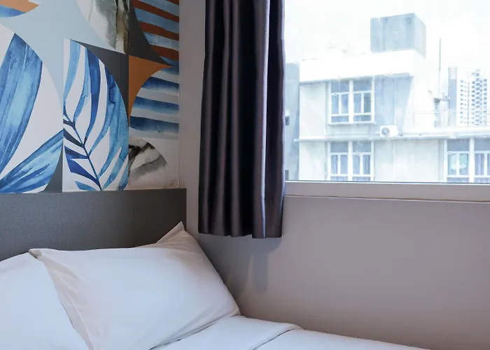 Ibis Budget Singapore Tulip