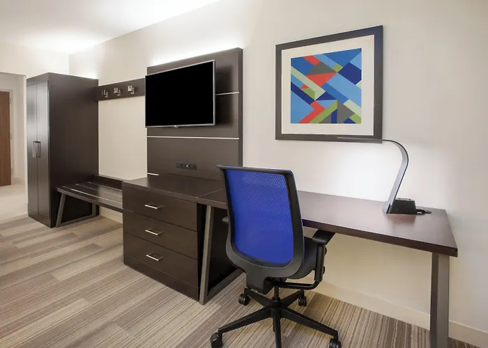 Holiday Inn Express & Suites Yosemite Park Area By Ihg