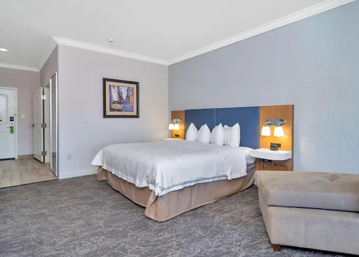 Hampton Inn & Suites Fort Worth-Fossil Creek