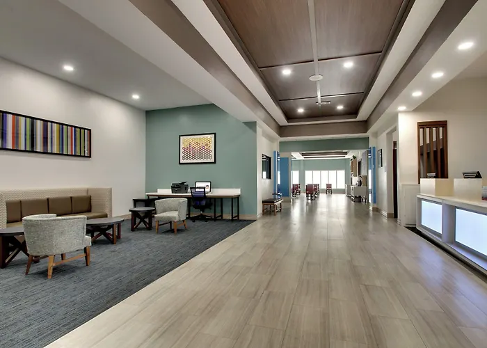 Holiday Inn Express & Suites Laurel By Ihg