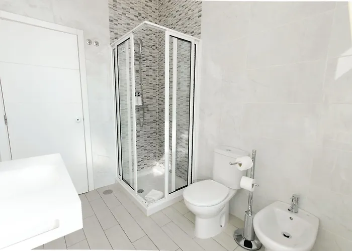 Grande Pensao Residencial Alcobia