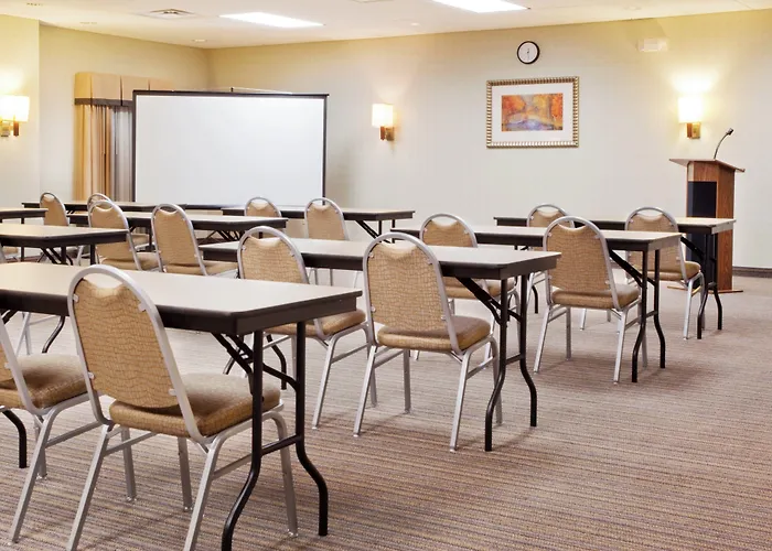 Holiday Inn Express Hotel & Suites Austell Powder Springs By Ihg