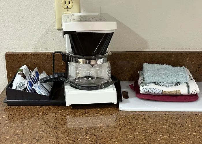 Townhouse Extended Stay Hotel Downtown