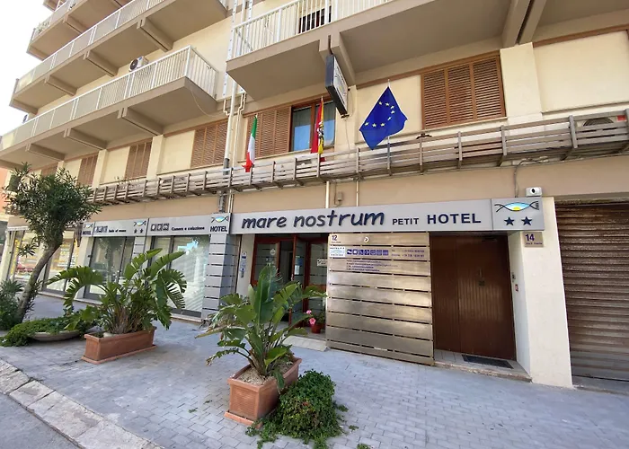 Mare Nostrum Petit Hotel