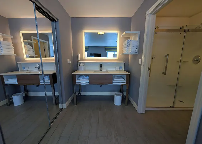 Hampton Inn & Suites Tacoma