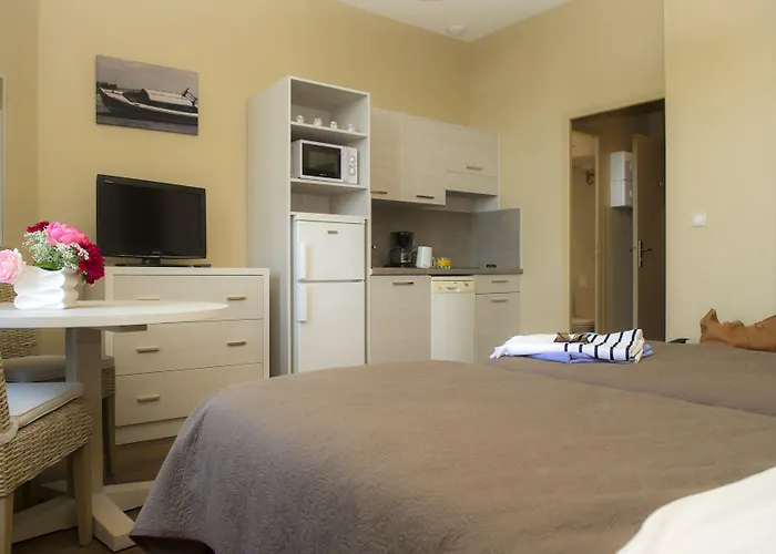 Résidence de Tourisme Vacances Bleues Villa Regina