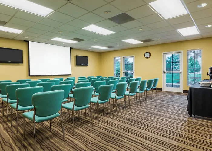 Larkspur Landing Extended Stay Suites St Louis Riverport