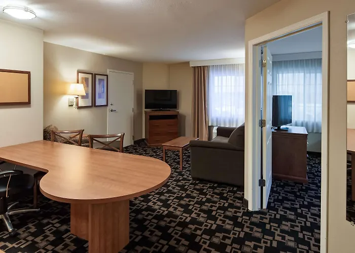 Best Western Plus Wausau-Rothschild Hotel