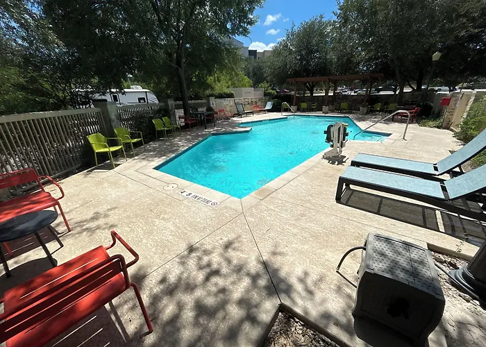 Hampton Inn And Suites Schertz