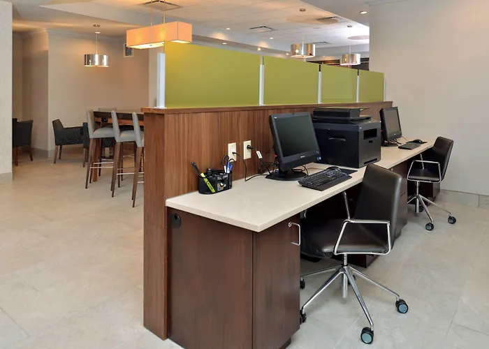 Holiday Inn Express Hotel & Suites St. Louis West-O'Fallon By Ihg