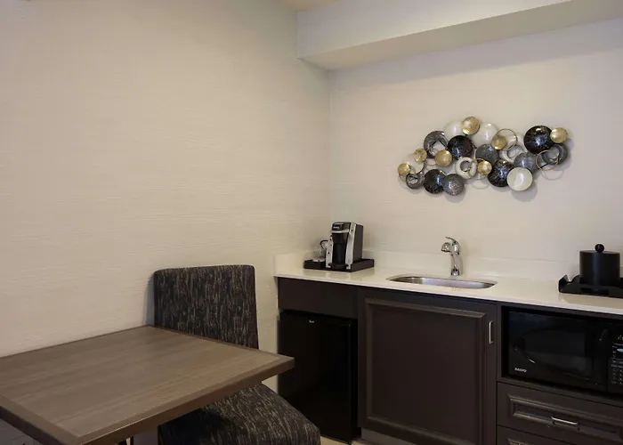 Hilton Garden Inn Freeport Downtown