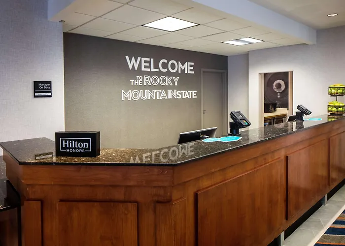 Hampton Inn & Suites Parker