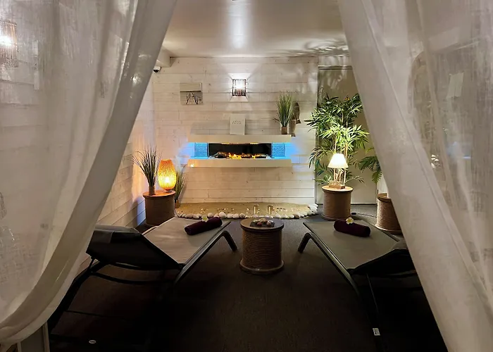 Le Trophée By M Hôtel Spa