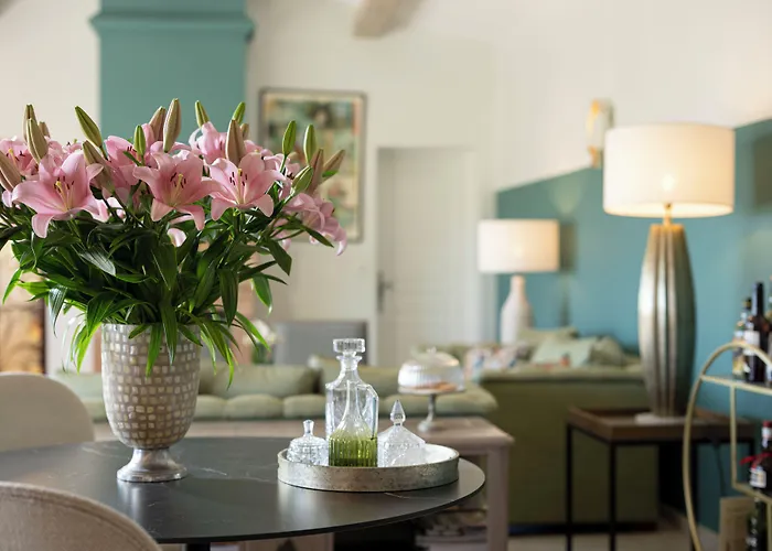 Hotel La Grande Bastide - Teritoria
