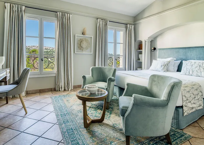 Hotel La Grande Bastide - Teritoria