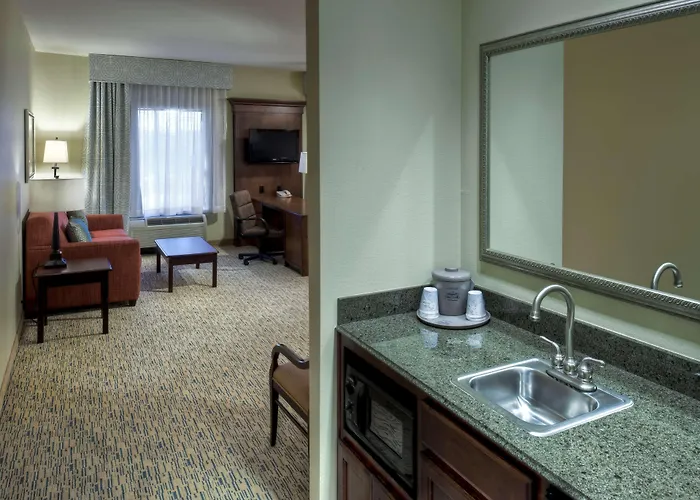 Hampton Inn & Suites Texarkana