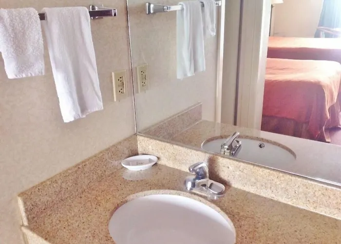 Motel 6-Clarksville, Tn