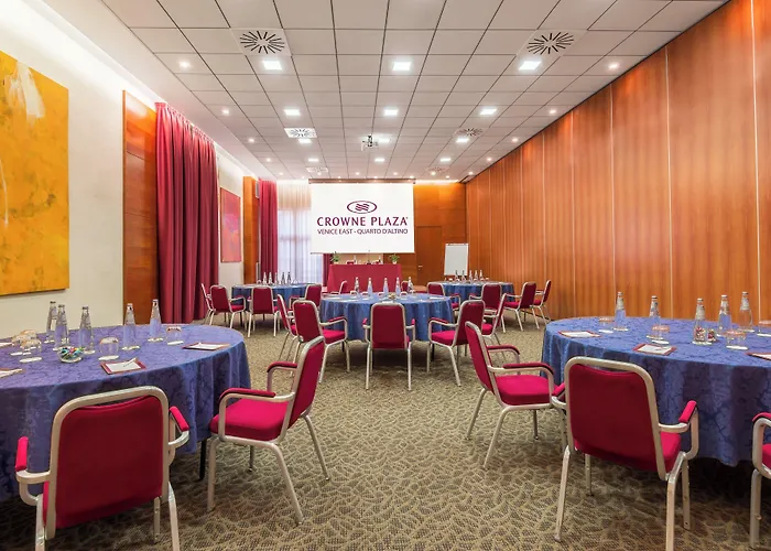 Crowne Plaza Venice East By Ihg