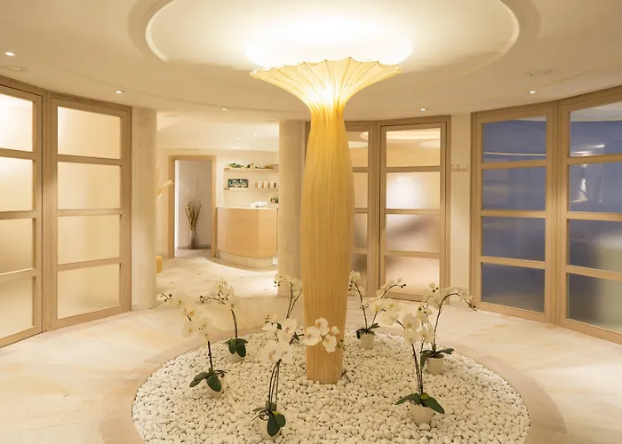 Hotel Castel Rundegg (Adults Only)